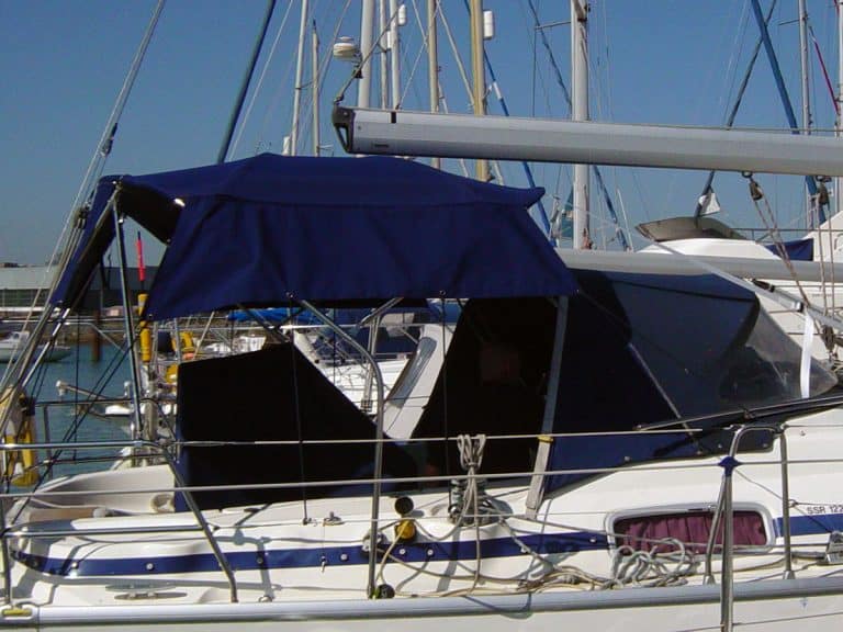 Bavaria 39 Bimini