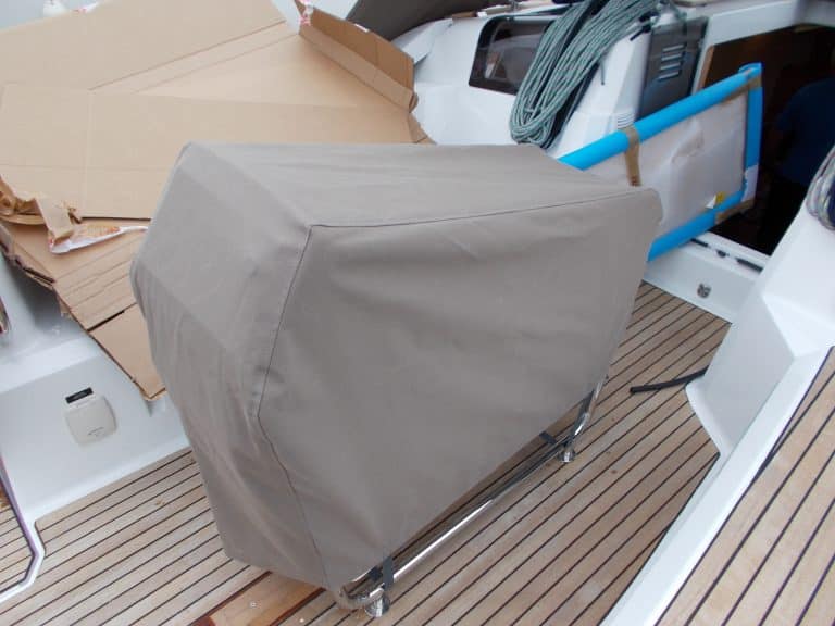Jeanneau Sun Odyssey 389 Table Cover