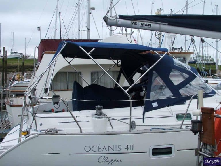 Beneteau Oceanis 411 new design Bimini