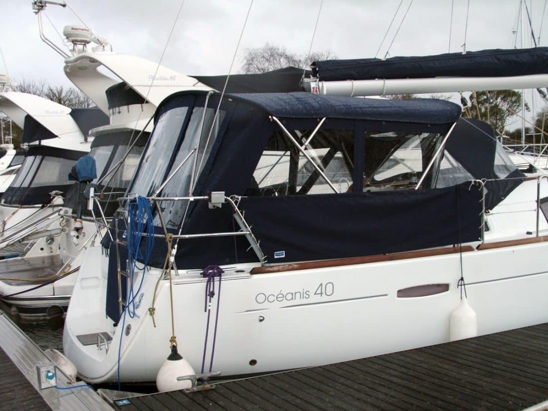 Beneteau Oceanis 40 Bimini Conversion12)