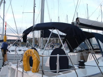 Ben Oceanis 46 Bimini (14)