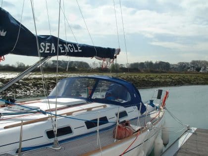 Dufour 44 Sprayhood