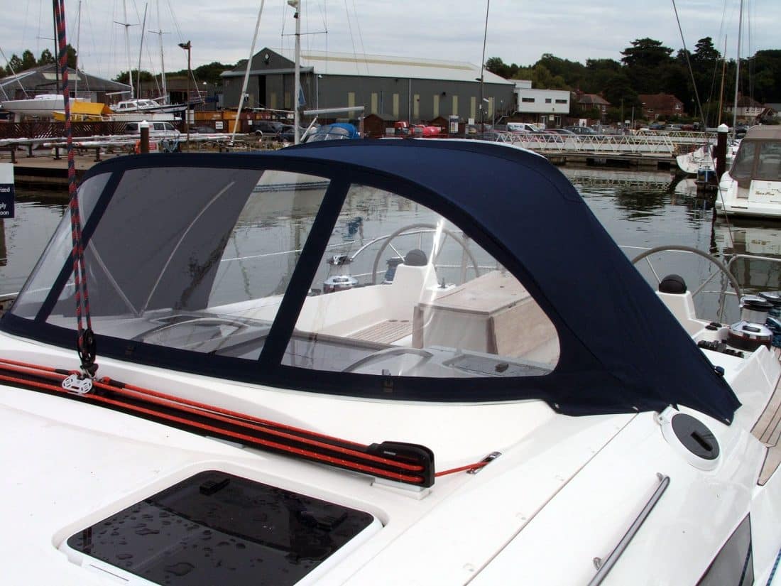 Elan 514 Sprayhood