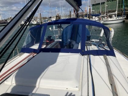 Dufour 34 Sprayhood