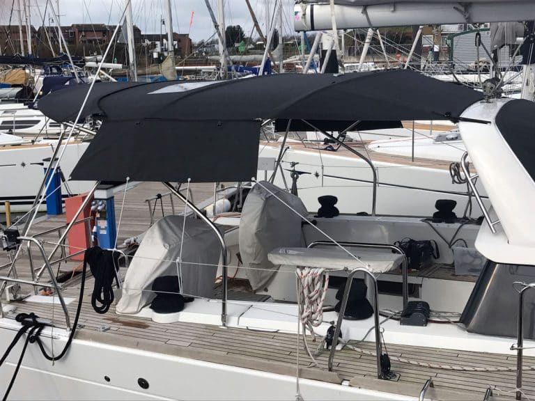 Beneteau Sense 46 Bimini