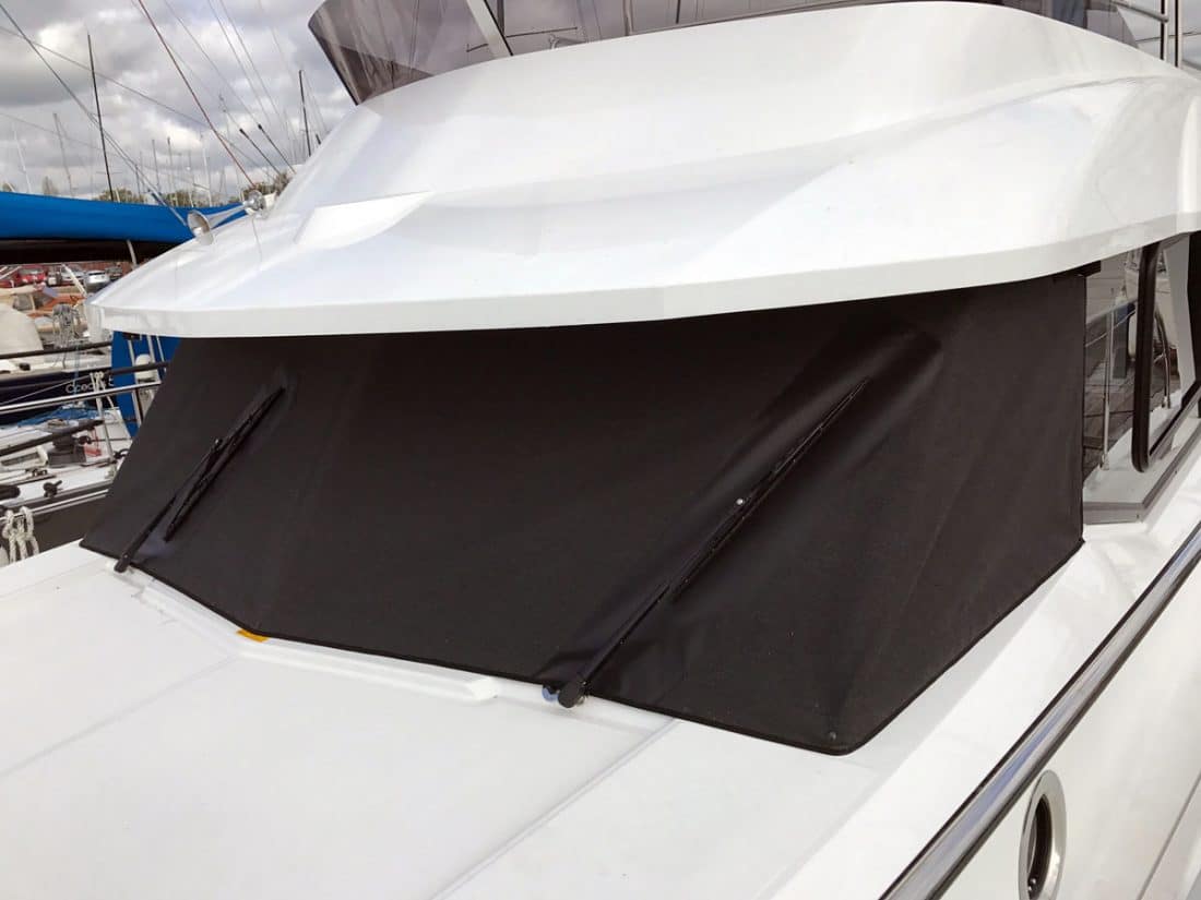 Beneteau Swift Trawler ST 30, Windscreen Cover