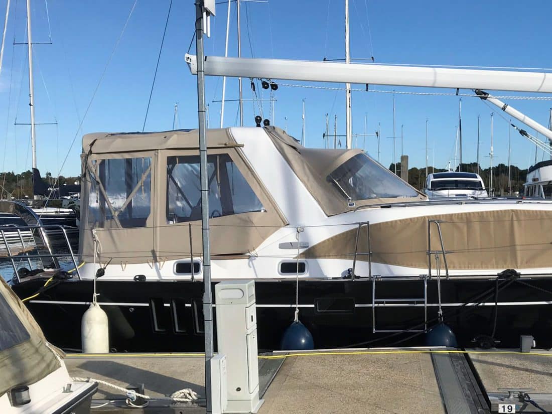 Discovery 48 Bimini and Bimini Conversion