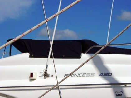 Princess 430 Flybridge Tonneau