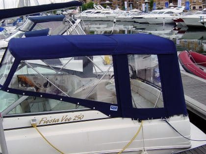Rinker 250 (5)