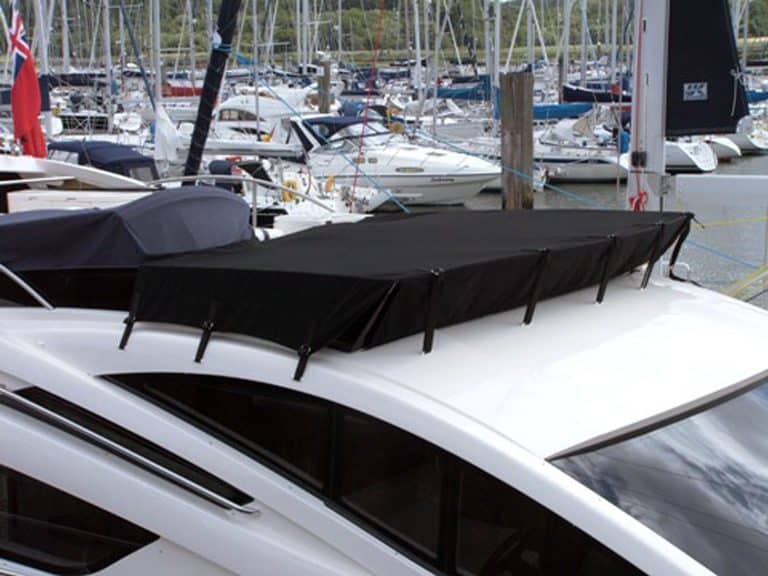 Rodman 54 Muse, half flybridge tonneau cover