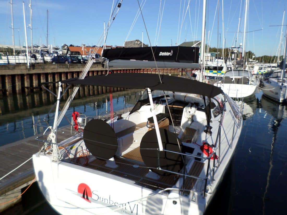 Dehler 42 Helm Bimini