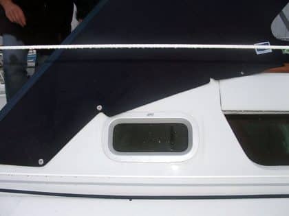 Jeanneau Sun Odyssey 42i Sprayhood