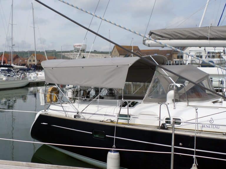 Beneteau 50, prior 2006 Bimini
