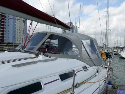 beneteau oceanis 393 cockpit enclosure 4
