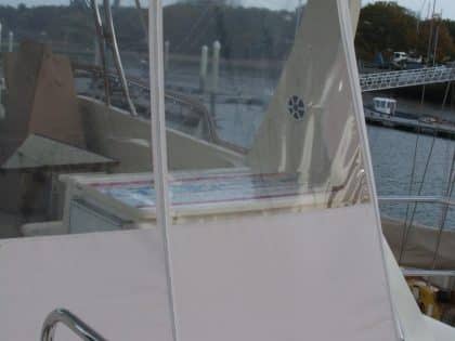 cordova 48 flybridge enclosure and backdrop 10