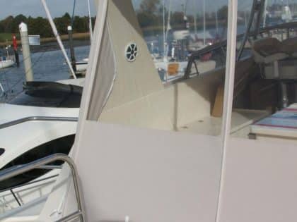 cordova 48 flybridge enclosure and backdrop 9