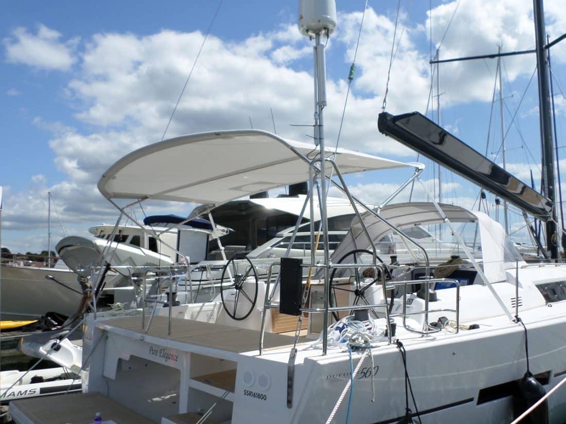Dufour 560 3 bar Bimini