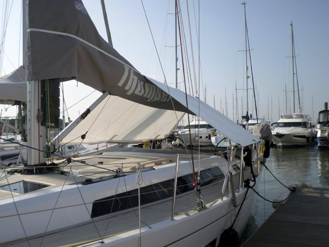 Grand Soleil 38 Boom Tent