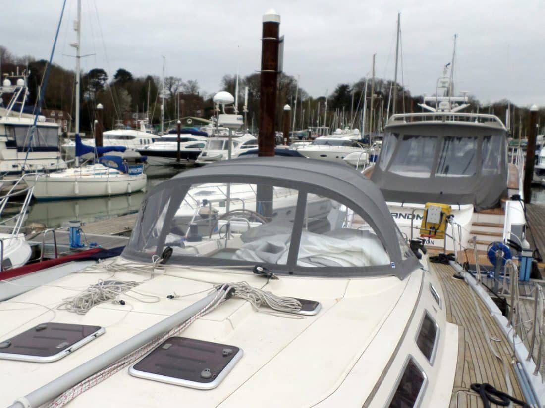 Hanse 531 Sprayhood recover