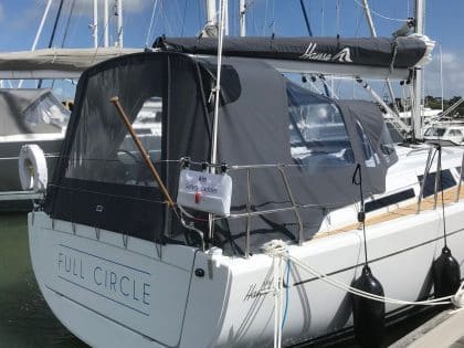 hanse 348 cockpit enclosure fitted to standard tecsew sprayhood ref 9282 1 20190820 1147593851