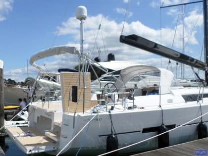 Dufour 560 3 bar Bimini_5