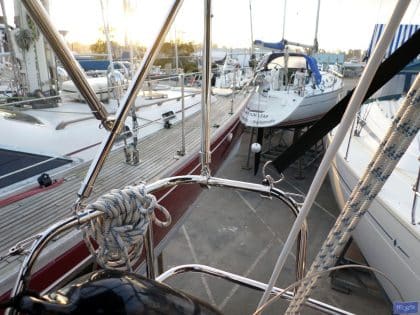 Hanse 385 short helm Bimini and Sprayhood connection panel_5