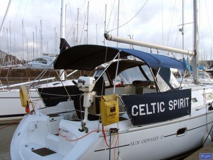 Jeanneau Sun Odyssey 37 Bimini