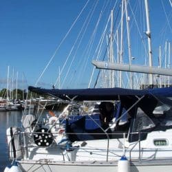 Jeanneau Sun Odyssey 43ds Bimini, new design with aft extension_2