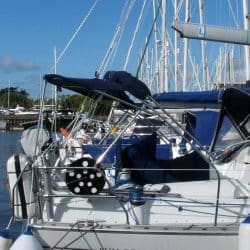 Jeanneau Sun Odyssey 43ds Bimini, new design with aft extension_4