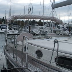 Moody 41 Classic bimini with optional side panels_4