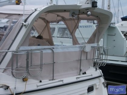 Moody Eclipse 43 Cockpit enclosure_2