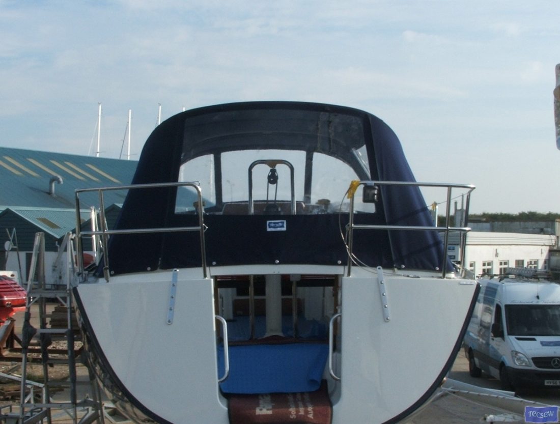 Swedestar 370 Cockpit Enclosure_4