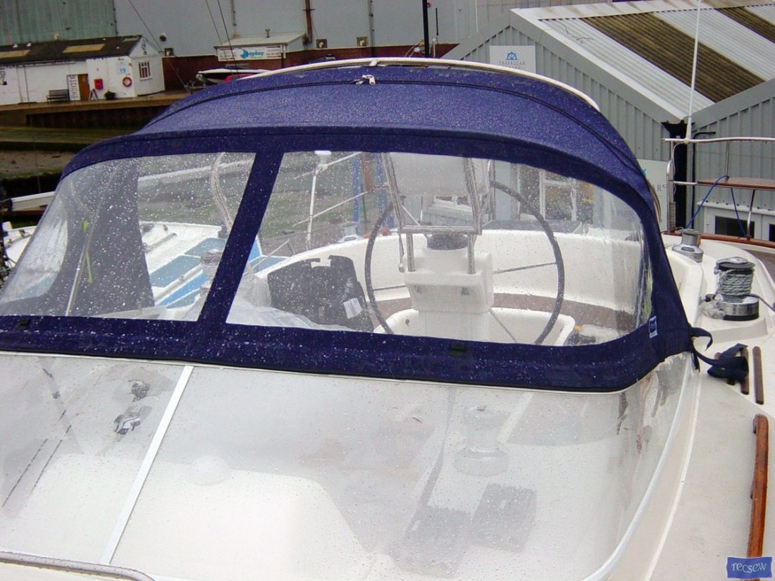 Moody 42 Tecsew designed Sprayhood, Sugar Wing_1