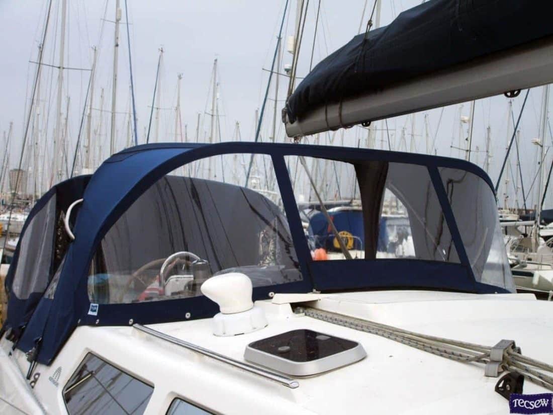 Southerly 110 Sprayhood special high design, Wenda, Boat 36