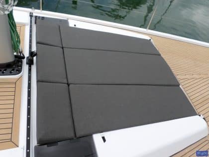 Hanse 455 Foredeck Sunbathe Mattress_3