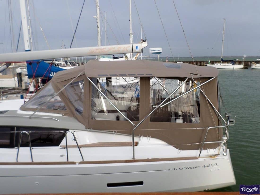 Jeanneau sun odyssey 44ds bimini conversion
