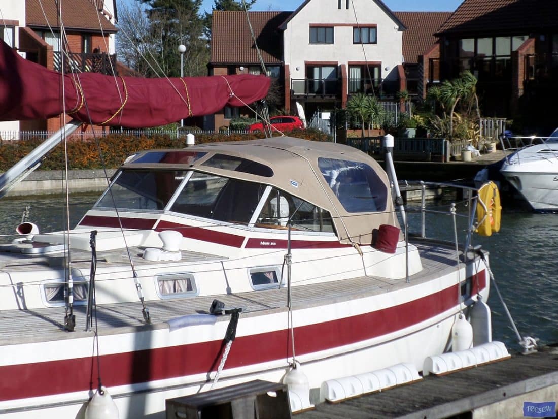 najad 360 sprayhood recover shown with cockpit enclosure recover ref 5221 1