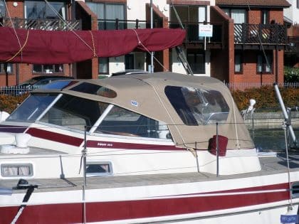 najad 360 sprayhood recover shown with cockpit enclosure recover 2