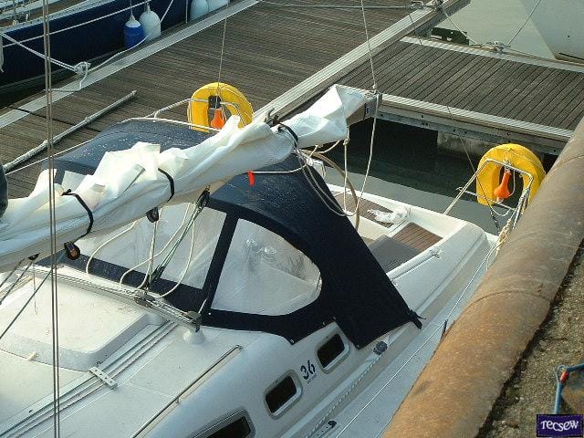 Feeling 36 Sprayhood