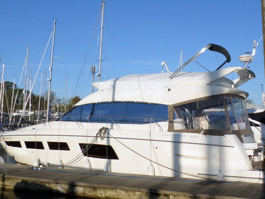 Prestige 500F Flybridge Cover