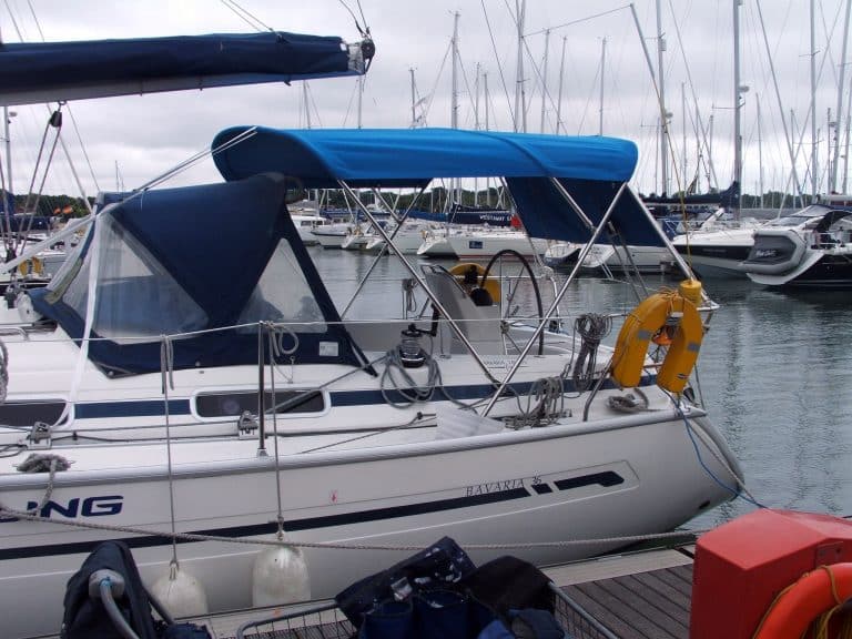 Bavaria 36 Bimini