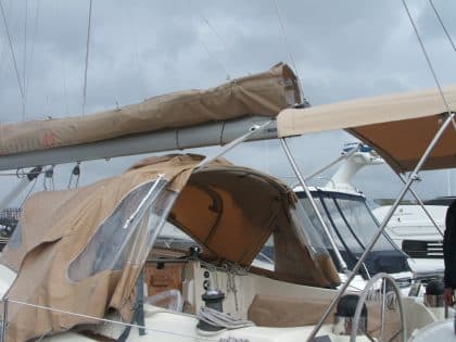 Southerly 42rs/rst Helm Bimini utilising Cockpit Enclosure frames