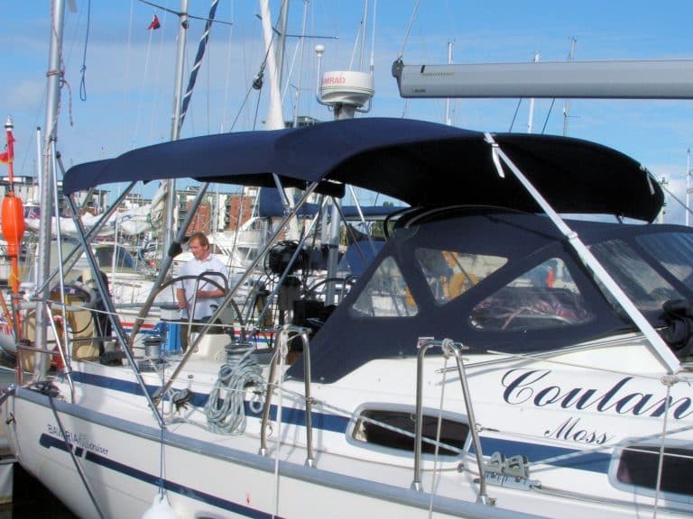 Bavaria 42 Cruiser Bimini