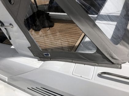 Beneteau Oceanis 46.1 WITH ARCH, Sprayhood closeup