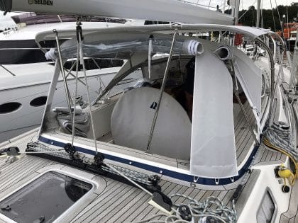 Hallberg Rassy 48 Bimini