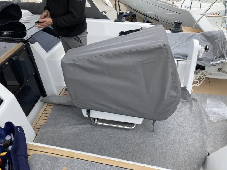 Hanse 418 Cockpit Table Cover