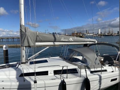 Hanse 388 Stackpack Shown with Optional Sign Writing