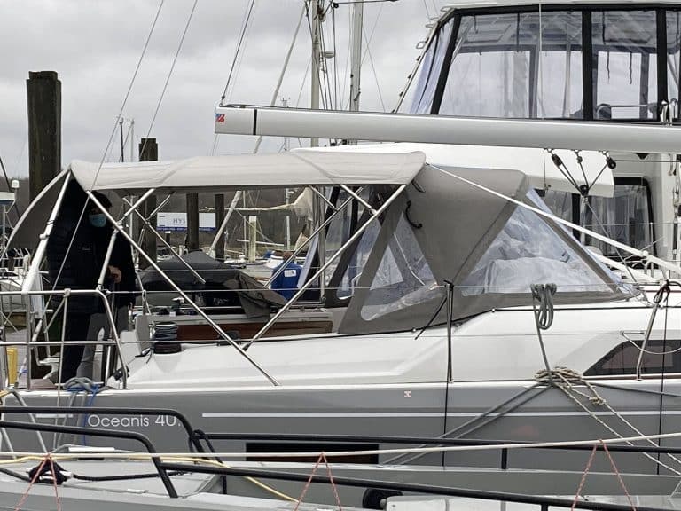 Beneteau Oceanis 40.1 Bimini