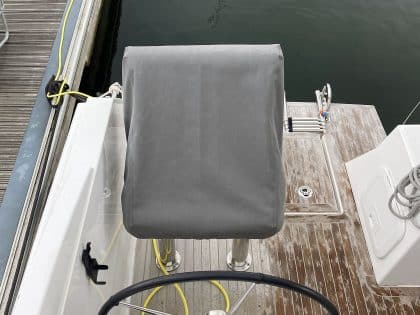 Nautitech CAT 46 Helm Seat Cover