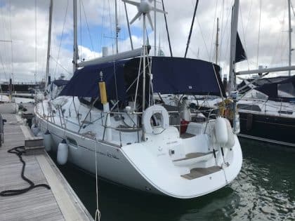 Jeanneau Sun Odyssey 42DS Bimini, Pre 2009